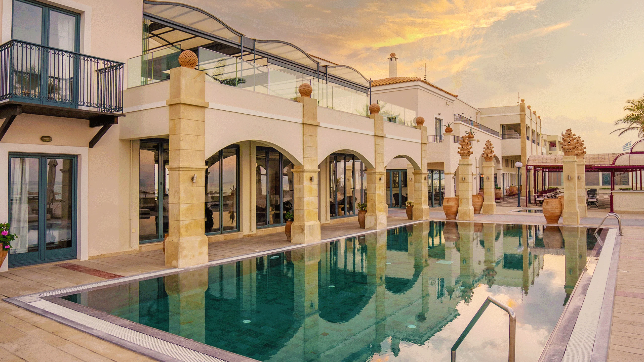 Grecotel Plaza Beach House