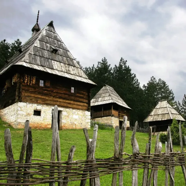 Sirogojno